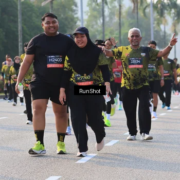 Runner Photo 6998790