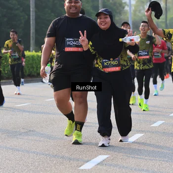 Runner Photo 6998801