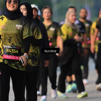 Runner Photo 6998810