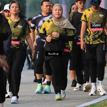 Runner Photo 6998817