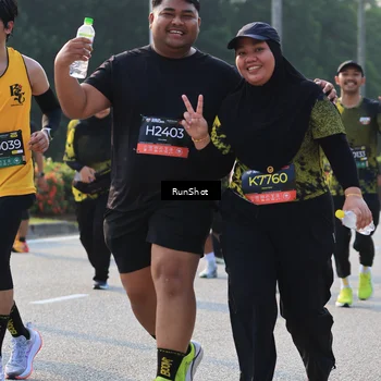 Runner Photo 6998823