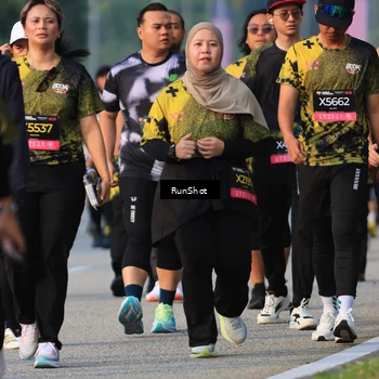Runner Photo 6998832