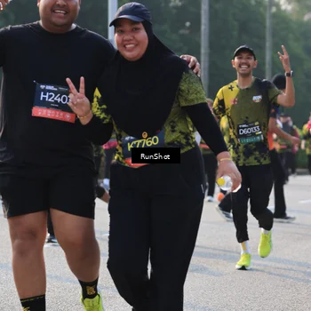 Runner Photo 6998838
