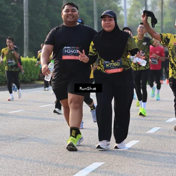 Runner Photo 6998864