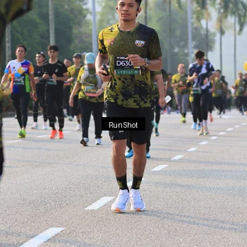 Runner Photo 6998887