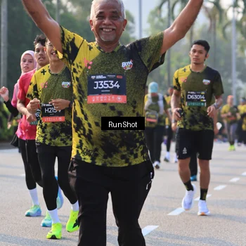 Runner Photo 6998890