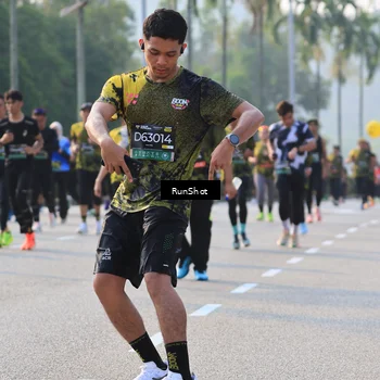 Runner Photo 6998898