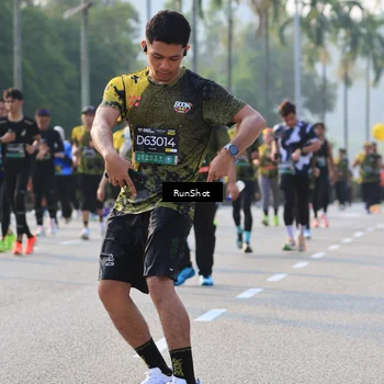 Runner Photo 6998899