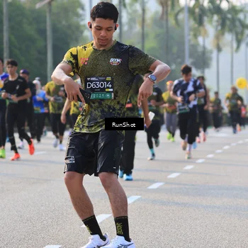 Runner Photo 6998901
