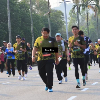 Runner Photo 6998922