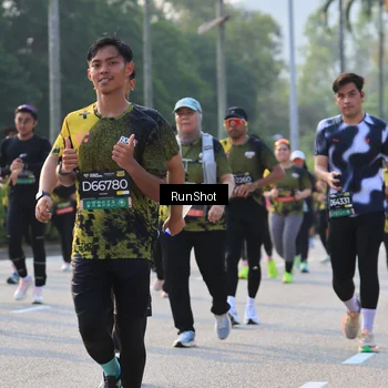 Runner Photo 6998933