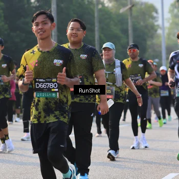 Runner Photo 6998938