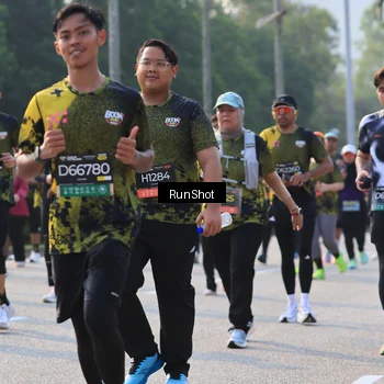 Runner Photo 6998939