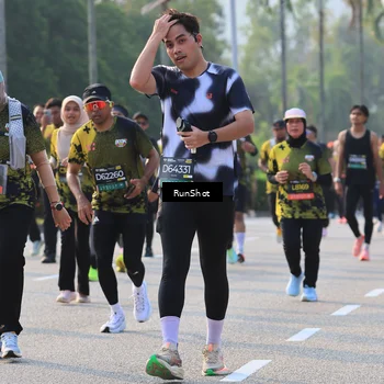 Runner Photo 6998961