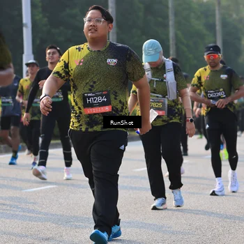 Runner Photo 6998962
