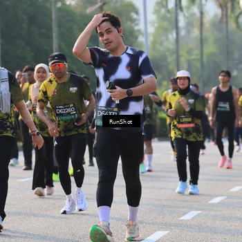 Runner Photo 6998970