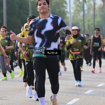 Runner Photo 6998981