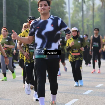Runner Photo 6998983