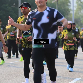 Runner Photo 6998994