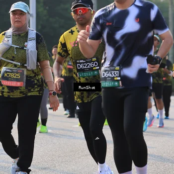 Runner Photo 6999000