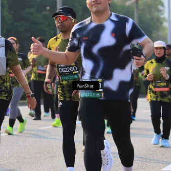 Runner Photo 6999004