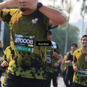 Runner Photo 6999009