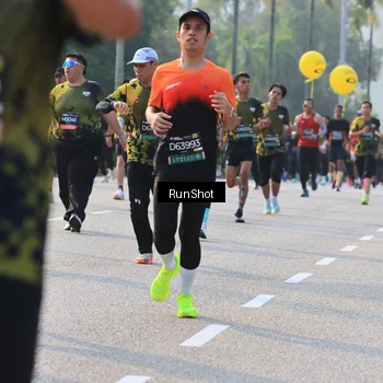 Runner Photo 6999012