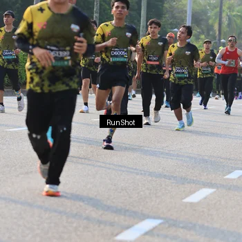 Runner Photo 6999027