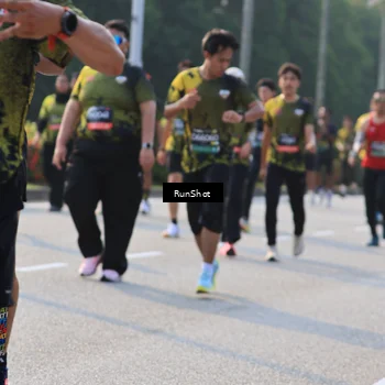 Runner Photo 6999050
