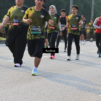 Runner Photo 6999051