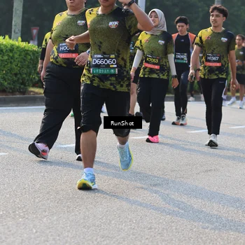 Runner Photo 6999058