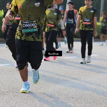 Runner Photo 6999070