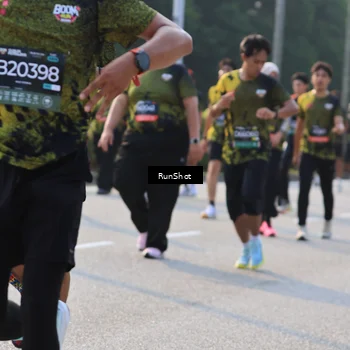 Runner Photo 6999084
