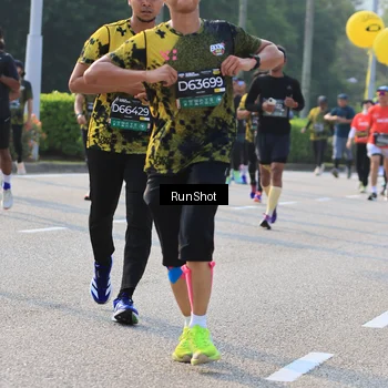 Runner Photo 6999092