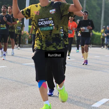 Runner Photo 6999100