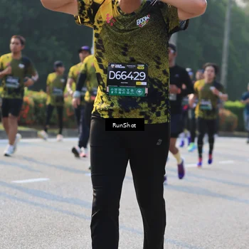 Runner Photo 6999105