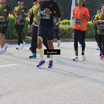 Runner Photo 6999122
