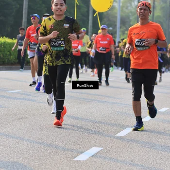 Runner Photo 6999152