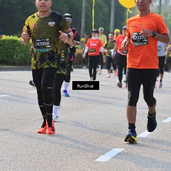 Runner Photo 6999159