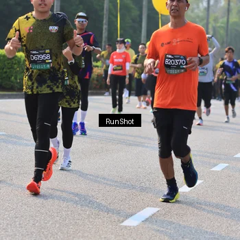 Runner Photo 6999165