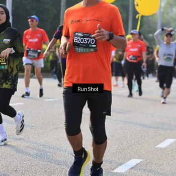 Runner Photo 6999167