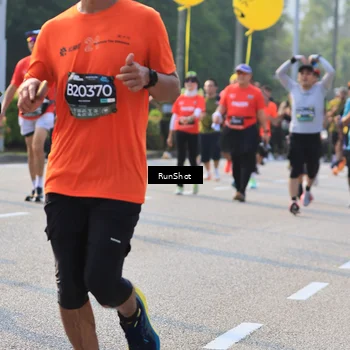 Runner Photo 6999172