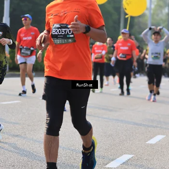 Runner Photo 6999173