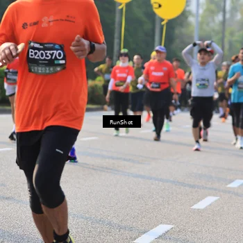 Runner Photo 6999175