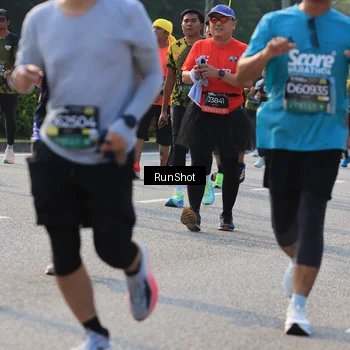 Runner Photo 6999198