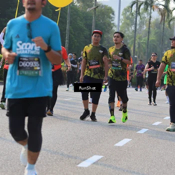 Runner Photo 6999206