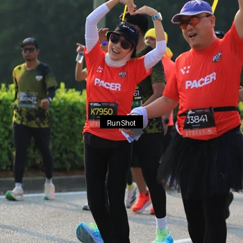 Runner Photo 6999228