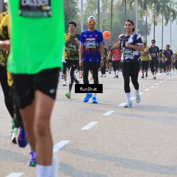 Runner Photo 6999232