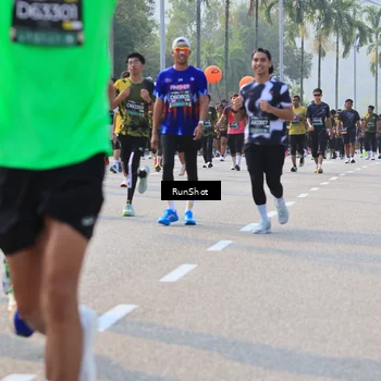 Runner Photo 6999233