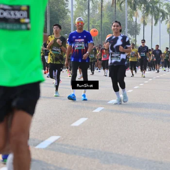 Runner Photo 6999238